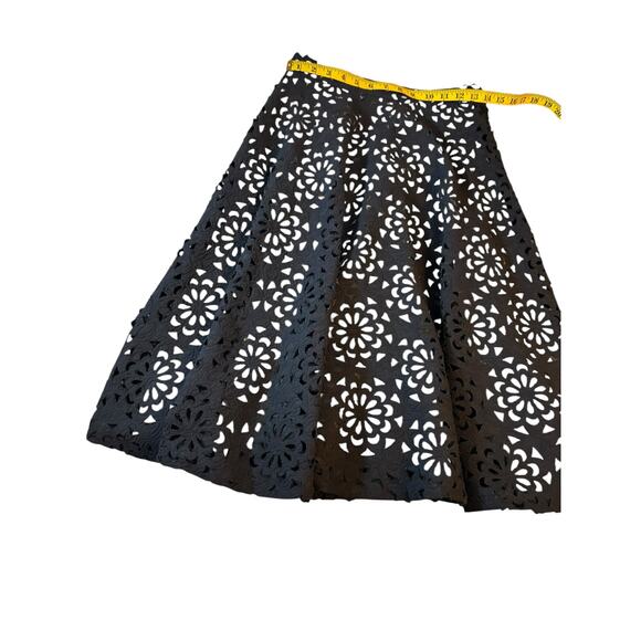 Alice + Olivia Viviana Cutout A-Line Skirt - Size 4 - Picture 7 of 13